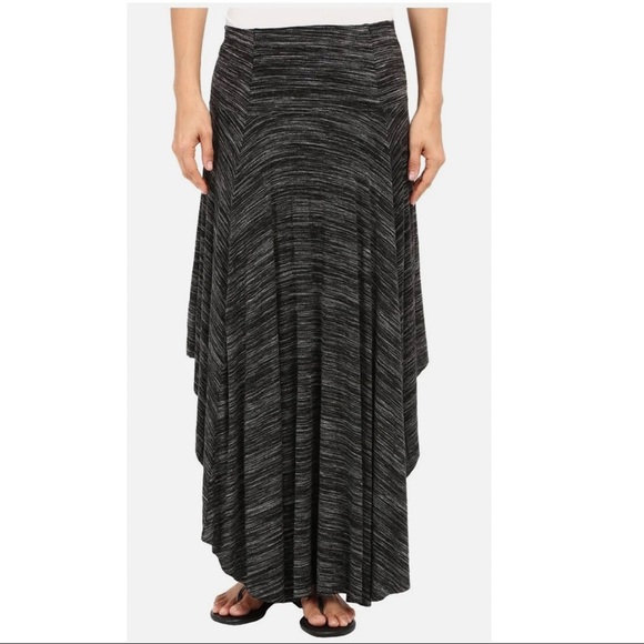 Mod-o-doc NWT Medium Space Dyed Jersey Round Midi Skirt Black Heather - Picture 1 of 9